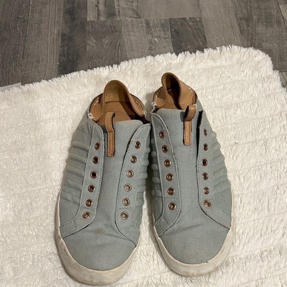 Billy Reid collab w/K-Swiss Gray and Tan Slip-On Shoes - Picture 6 of 6